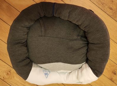 Homemade Dog Bed - Grey / white