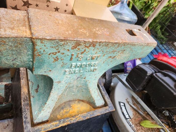 John Brooks Vaughans 1.5 CWT 77kg Anvil & Stand- Made in England from Cast Steel - Worlds Best Anvil