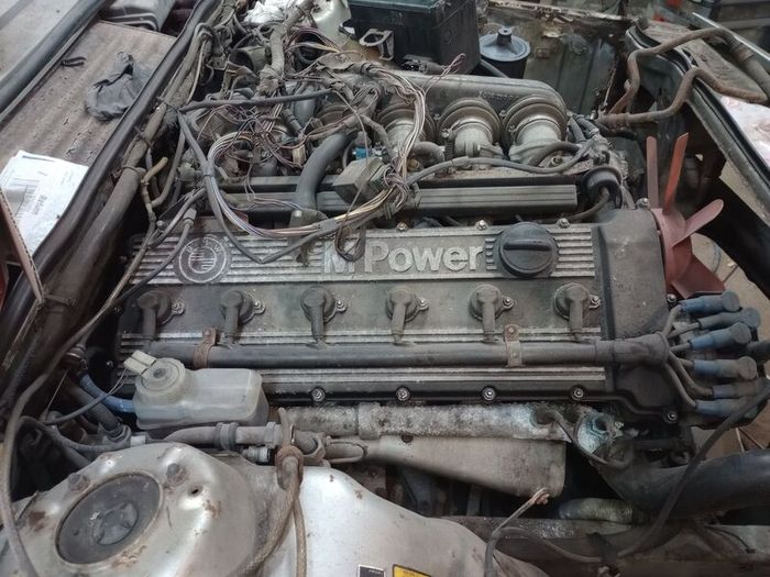 Bmw M6 1985