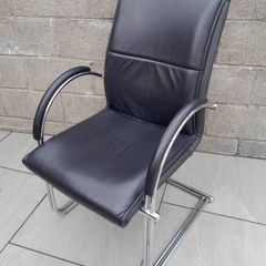 1970's Chrome Tube Leather Chair. Vintage 70's collectable design classic