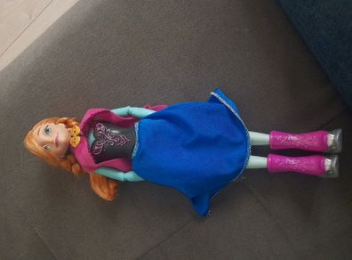 Anna from frozen ice-skating doll
