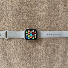Apple Watch SE (44mm) excellent condition