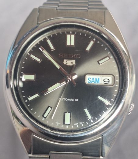 Vintage Seiko 5 7S26-0480 Automatic Wristwatch Day/Date 21 Jewels