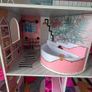 LOL Dolls House, accessories and 2 cars Image 10