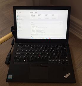 Lenovo Thinkpad X270 I5-7300u  8gb Ram 256gb Ssd