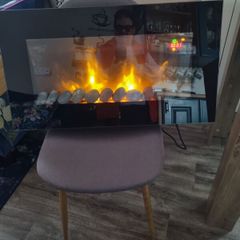 Electric fire. Aspen wall mounted electric fire Now Reduced to thirty euro