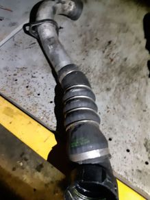 Bmw air pipe  e60 turbocharger pipe