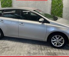 Toyota Auris 2014