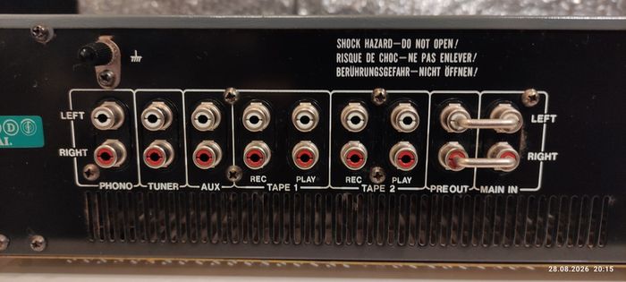 Akai AM-U33 Stereo Integrated Amplifier