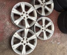 Subaru 17" wheels