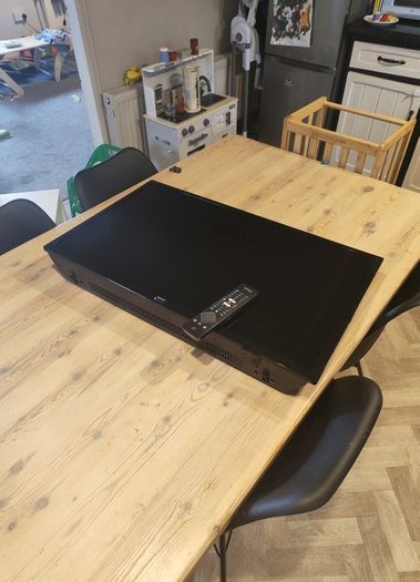Philips 32" smart tv
