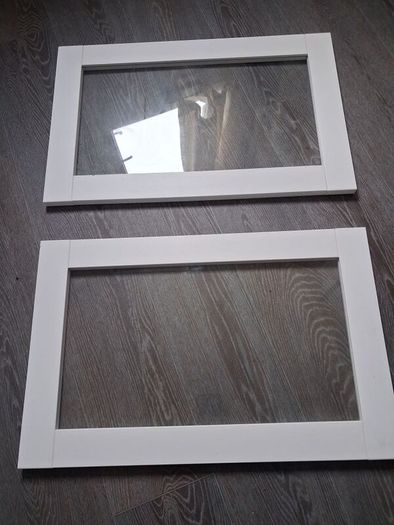 2 glass doors