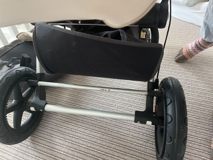 bugaboo stroller and bassinet in excellent condition