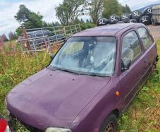Breaking k11 Nissan Micra 97