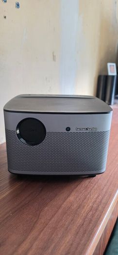 Xgimi H2 Projector