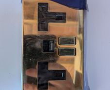 Varilight polished Brass Double Sockets, USB & Standard