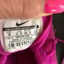 Girls nike trainers size 3.5 reduced Image 3