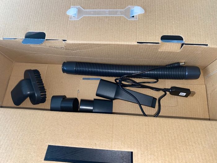 Cordless Vacuum Cleaner