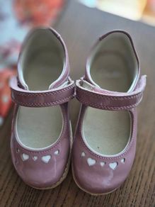 clarks girls shoe 7 1/2, 25w, 8w