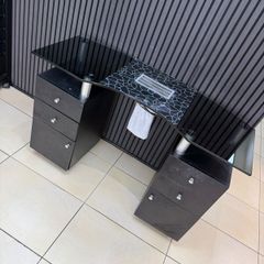 manicure desk