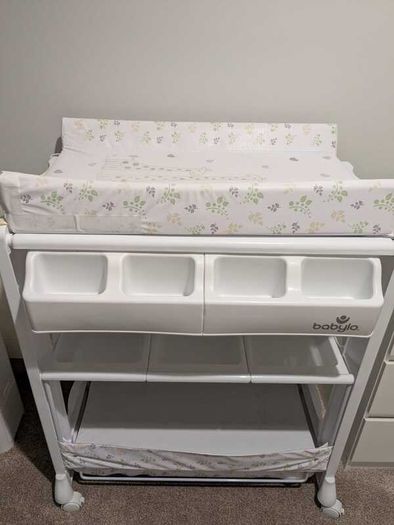Babylo changing table with bath