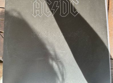 AC/DC BACK IN BLACK 2003 reissue in vg+ condition