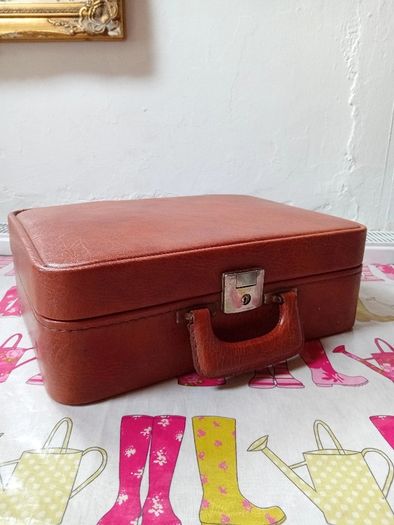 Vintage Case