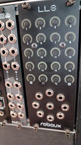 Eurorack robaux ll8