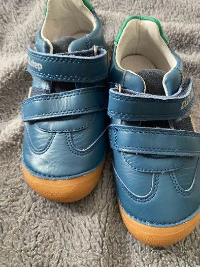 Boys shoes size 22(uk5)-27(uk8.5)