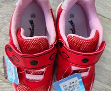 Size 11 girls runners
