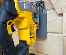 Bracket/holder DeWalt jigsaw (DCS331)