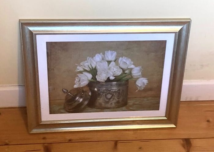 Set of Two Picture Frames / Wall Art