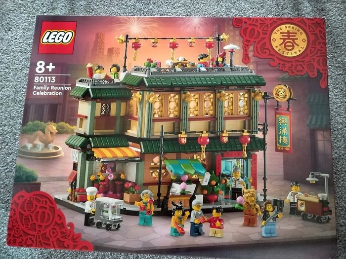 LEGO Lunar New Year Family Reunion 80133