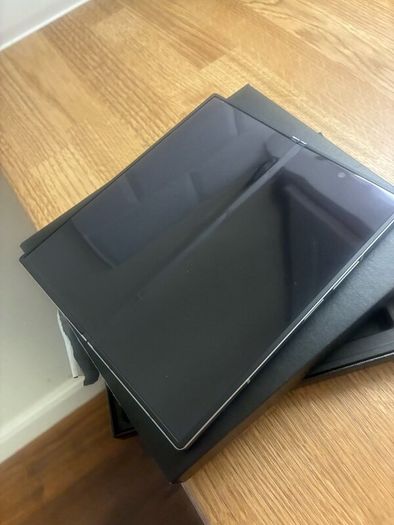 Samsung Galaxy Z Fold6 256GB Silver Brand New