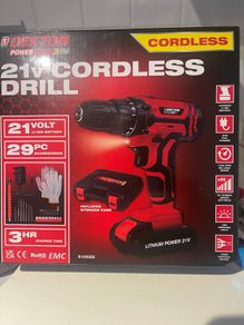 Dekton 21 Volt Cordless Drill set with accessories