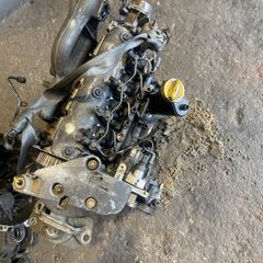 Renaukt Trafic 1.9 F9Q Vivaro Engine