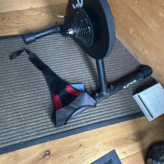 Wahoo Kickr Core - with training Matt