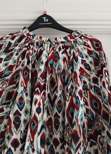 Multicoloures tie sleave Top size 12