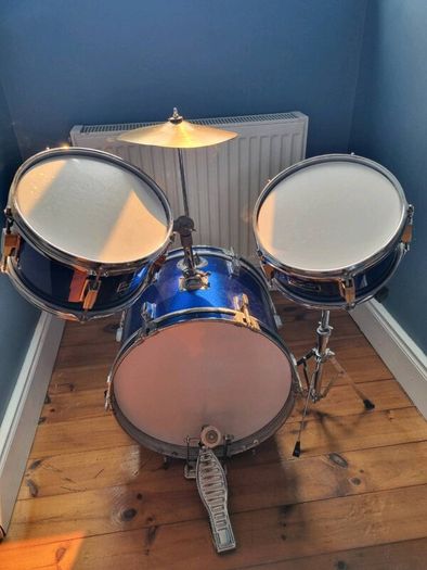 Hayman 3 piece junior drum set