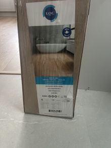 Laminate flooring