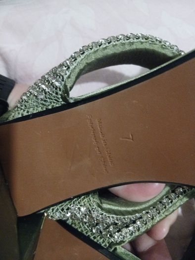 Ladies shoes