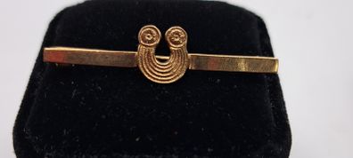 9 ct yellow gold brooch