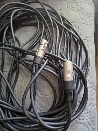 Microphone cable