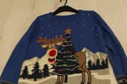 Children's Christmas jumper age 12-13  ( size 33-34 )