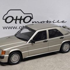 Mercedes 190e 1993 - Ottomobile - New In Box 1/18