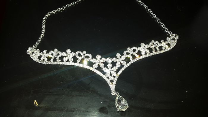 Bride's Designer Crystal Head piece