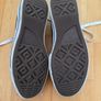 Black and white converse platformes Image 5