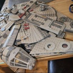 Lego Star Wars Millennium Falcon 75257