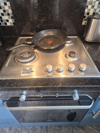 Large Premium L-Shaped Kitchen with Steel Grey Granite & Full Appliances (Buyer Disassembles)