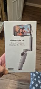 Insta360 Flow Pro - AI Tracking Smartphone Gimbal